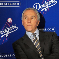Eavesdropping In: Frank McCourt Might Make $1b Profit From Dodgers Sale; JetBlue Pilot Faces Jail Time For Mid-Air Meltdown; Mega Millions Up To $500m; Local Artist Seriously Injured In LACMA Hit-And-Run 