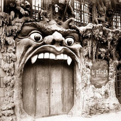 The Haunted Clubs Of 1890s Paris 