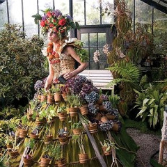 Fashion Meets Flowers At Brooklyn Botanic Gardens Spring Gala