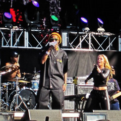 Snoop Dogg, John Legend, And Paulina Rubio Bring The Fiesta To The H2O Festival