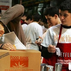 Where To Give Back & Volunteer In NYC This Thanksgiving