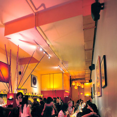 10 Weekend Happy Hour Bars In NYC 