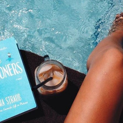 8 Books Every Travel-Lover MUST Read This Summer