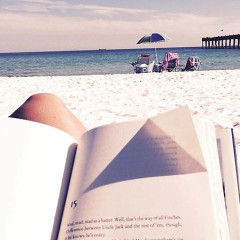 7 Books To Take On The Beach This LDW