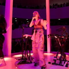 Grimes Performs At The 2015 YCC Guggenheim Gala Pre-Party By Dior