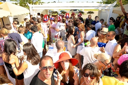 Day and Night Beach Club 4th July Party - Image 63 | Guest of a Guest
