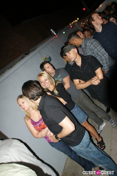 first-fridays-on-abbot-kinney-image-99-guest-of-a-guest