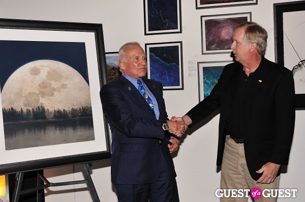 Buzz Aldrin Greg Mort 
