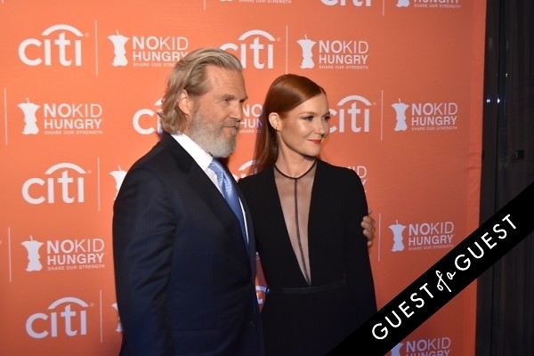 Darby Stanchfield Jeff Bridges 