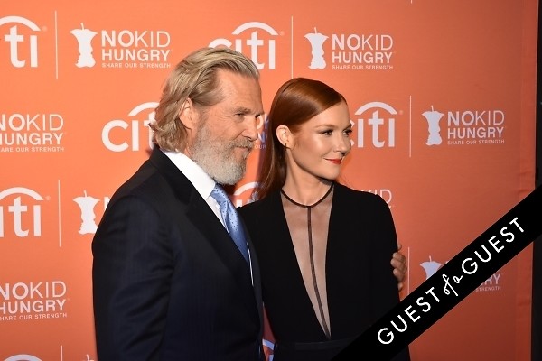 Darby Stanchfield Jeff Bridges 